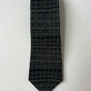 Geoffrey Beene Classic Black and Gray Plaid Tie